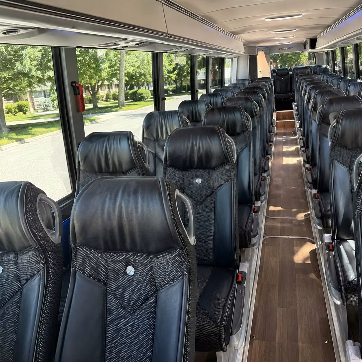garland charter buses